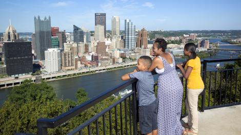 Taking in views of Pittsburgh, Pennsylvania, from the Mt. Washington Overlook