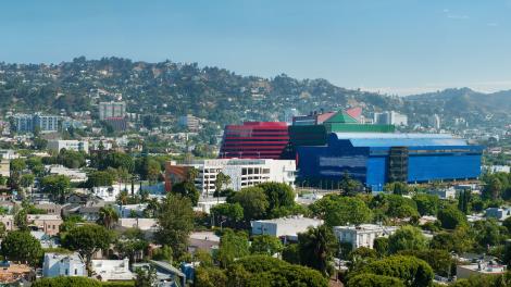 加利福尼亚州西好莱坞太平洋设计中心的绚丽建筑