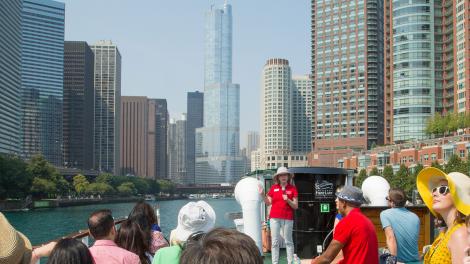 Taking in the sights and stories of Chicago's famed architecture