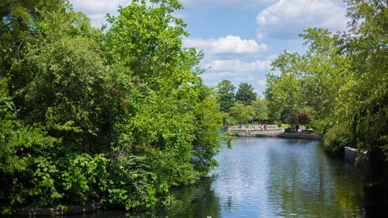 Centennial Park, a short drive from downtown Nashville