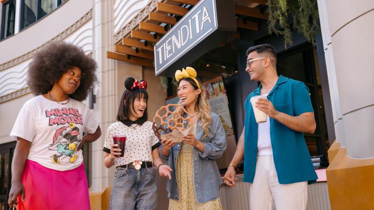 Tiendita en <em>Downtown Disney</em> District