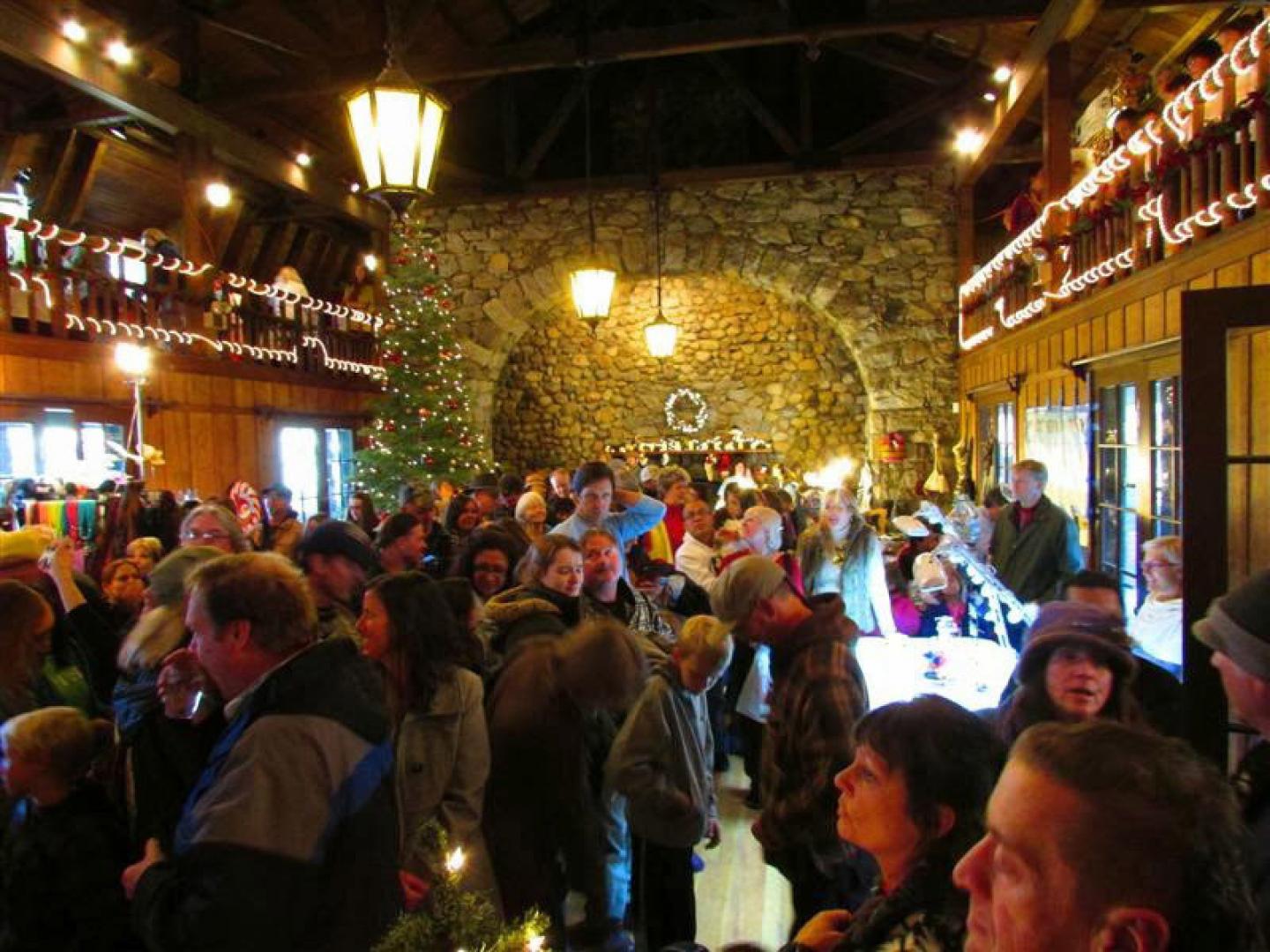 Au cœur de l’Annual Valhalla Holiday Faire