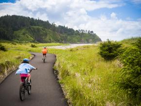 Biking with an ocean view along the Discovery Trail 
