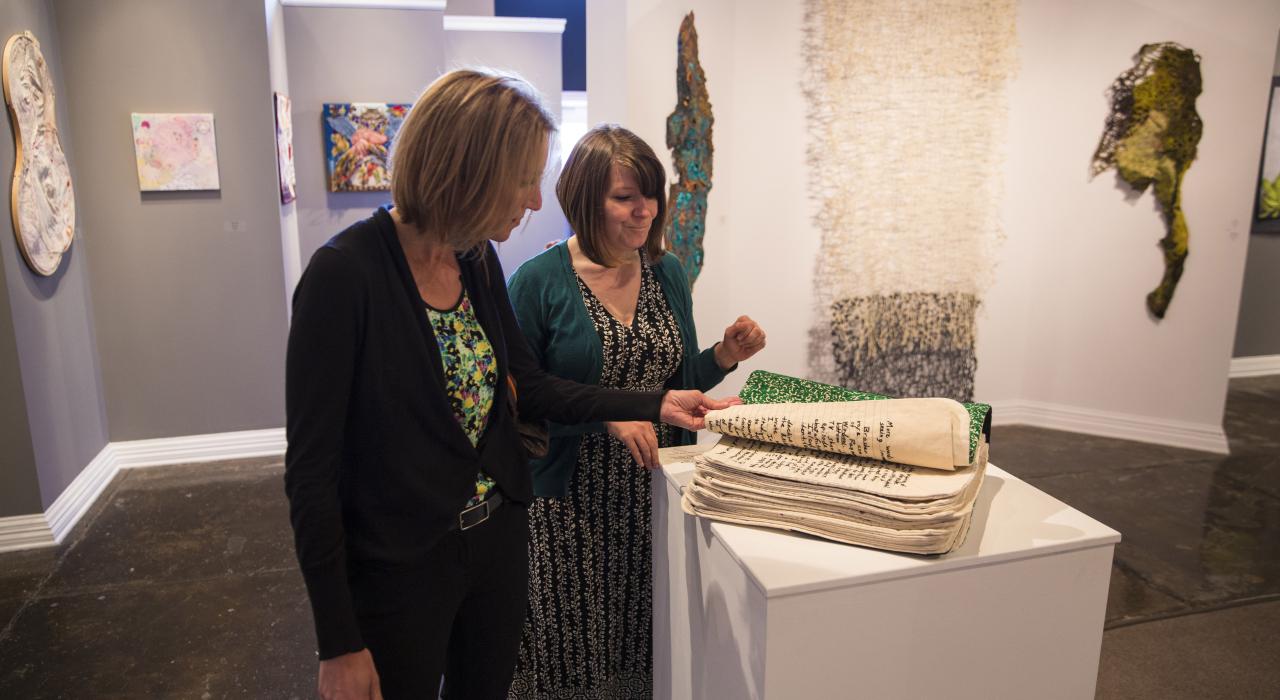 Touring the National Quilt Museum in Paducah, Kentucky