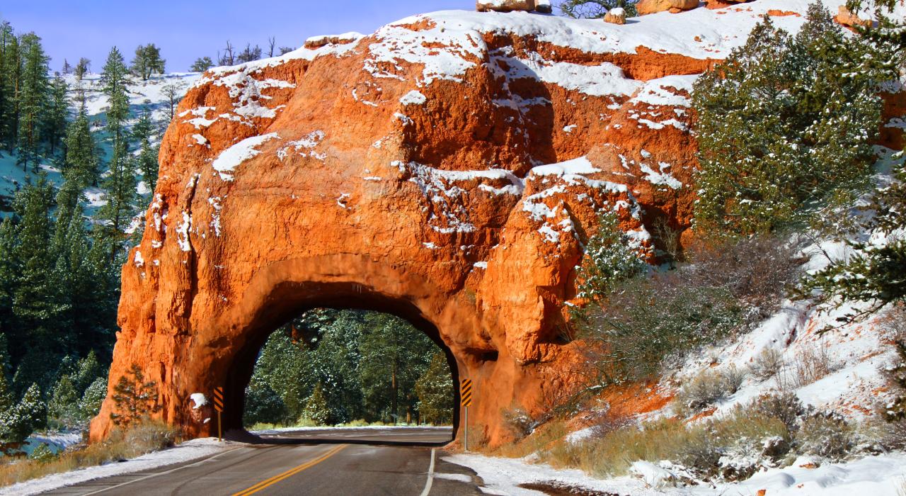 Felstunnel durch den Red Canyon im Dixie National Forest