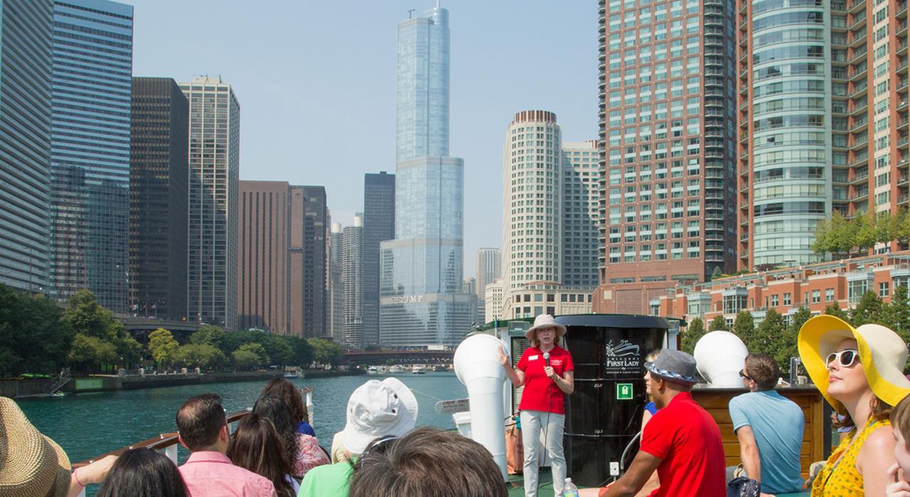 Taking in the sights and stories of Chicago's famed architecture