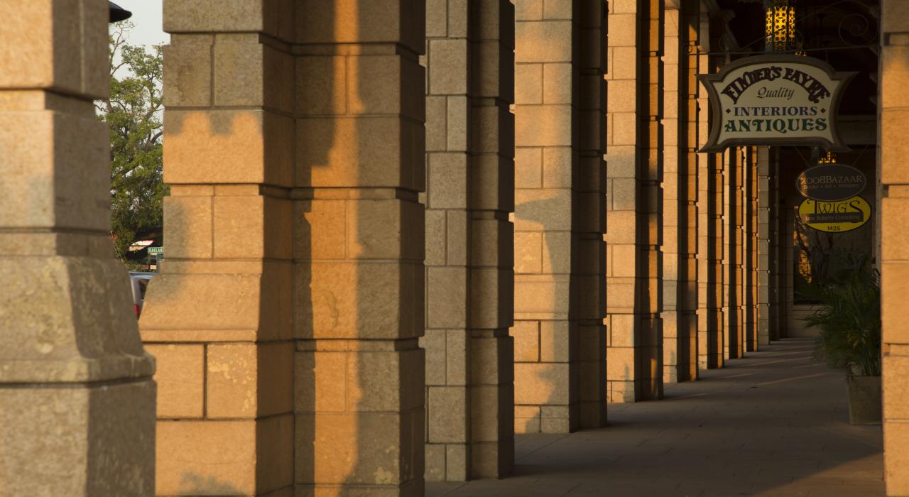 Antique shops lining a corridor at the historic Mildred Building