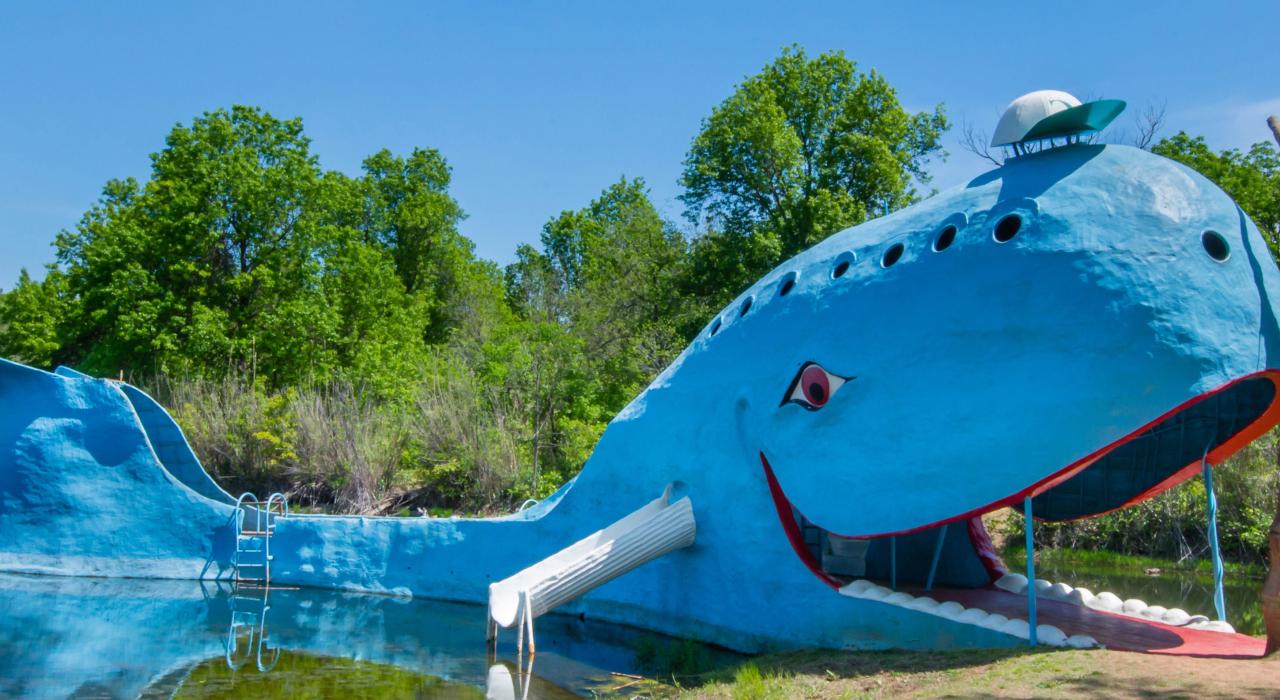 La icónica Blue Whale en la Ruta 66, cerca de Carthage