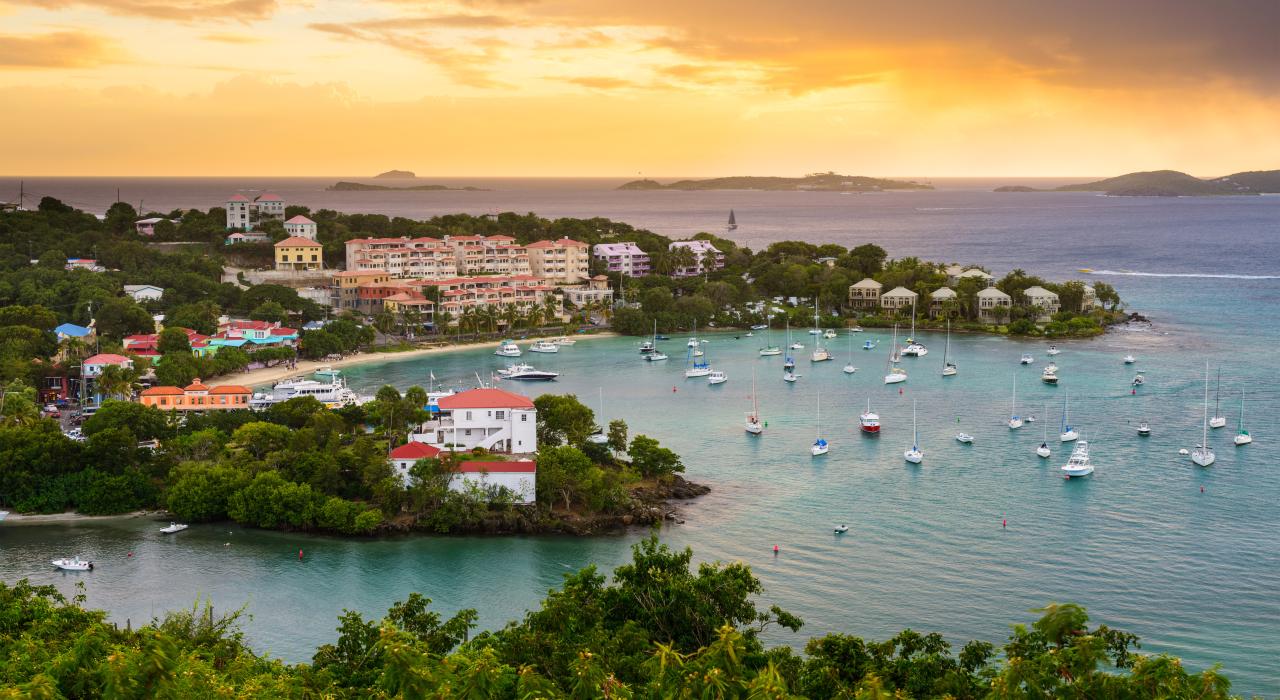 Déambulez dans la magnifique ville historique de St. Thomas