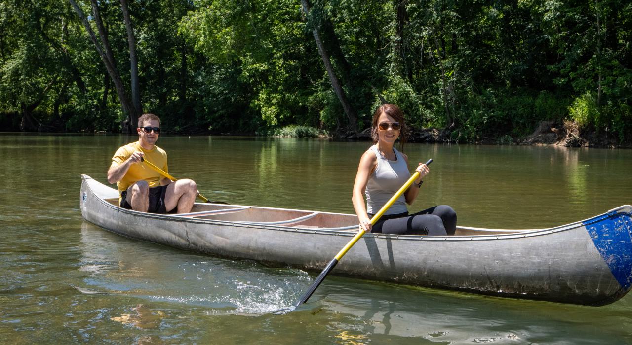 Paddling the Niangua River in Bennett Spring State Park